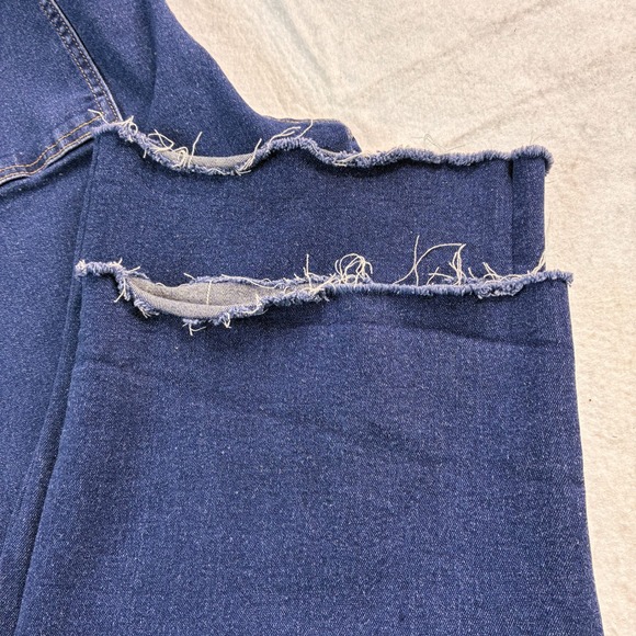 ANNIEWEAR Los Angeles Wide Leg Cropped Jeans Distressed Frayed Hem XL - Picture 4 of 14